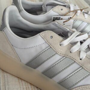 NWB Women's Adidas US 8 UK 6.5 Barreda Decode Sneakers Shoes HOT